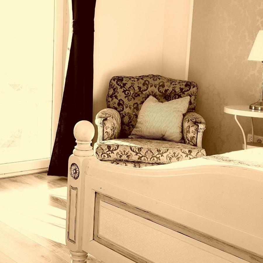 Apartments Villa Harmonie - Adults Only +14 茨里克韦尼察 外观 照片